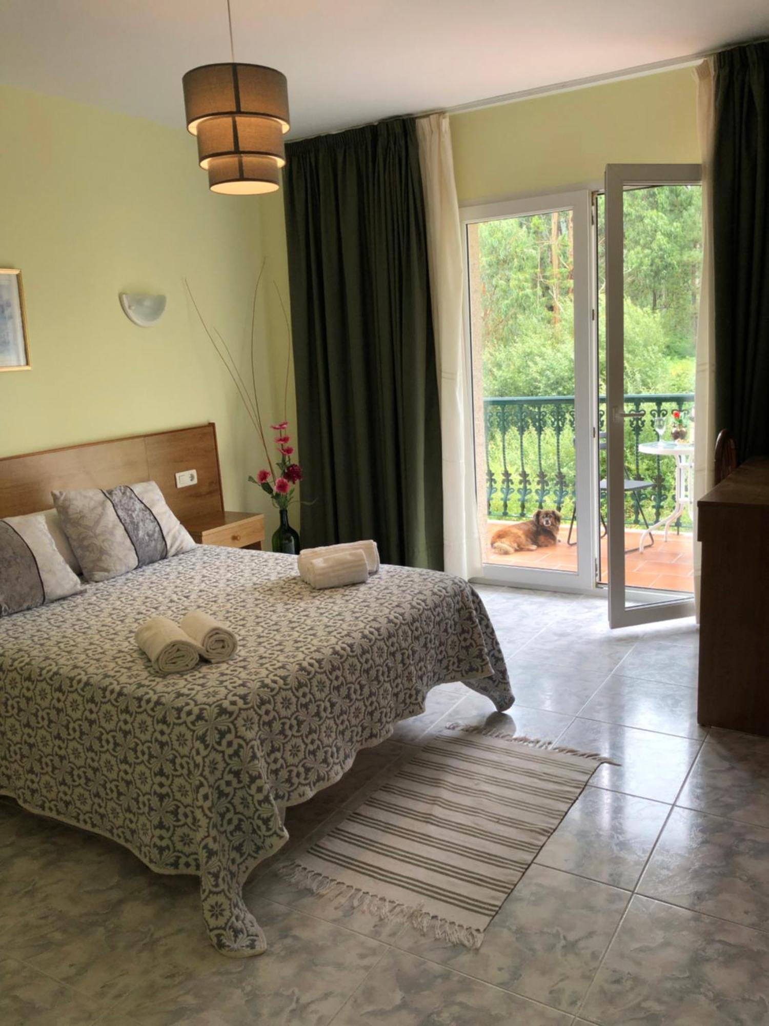 Hotel Campestre Chamuinas Pontevedra Exterior photo