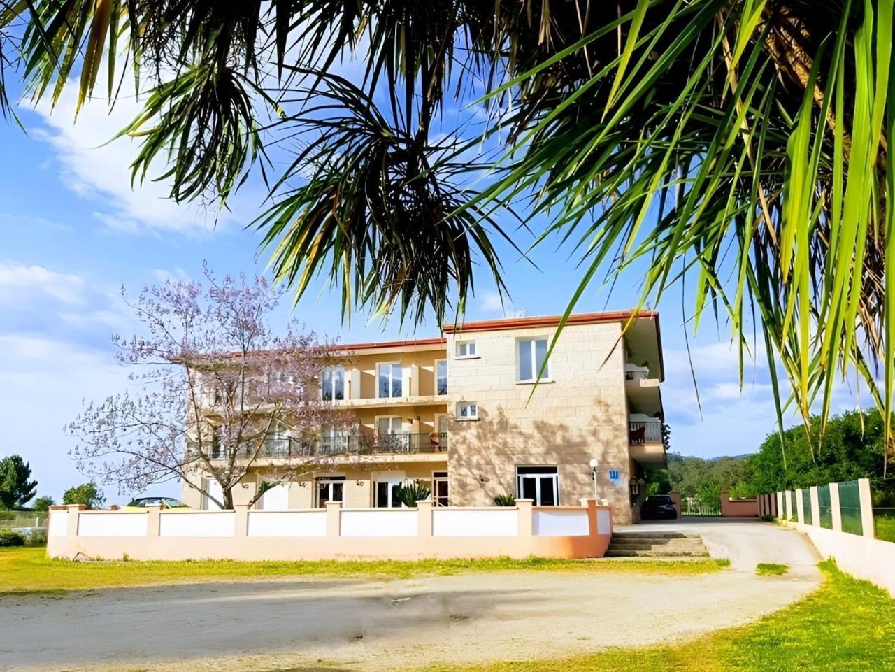Hotel Campestre Chamuinas Pontevedra Exterior photo